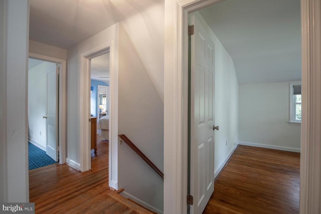 56 MEADOWBROOK AVENUE