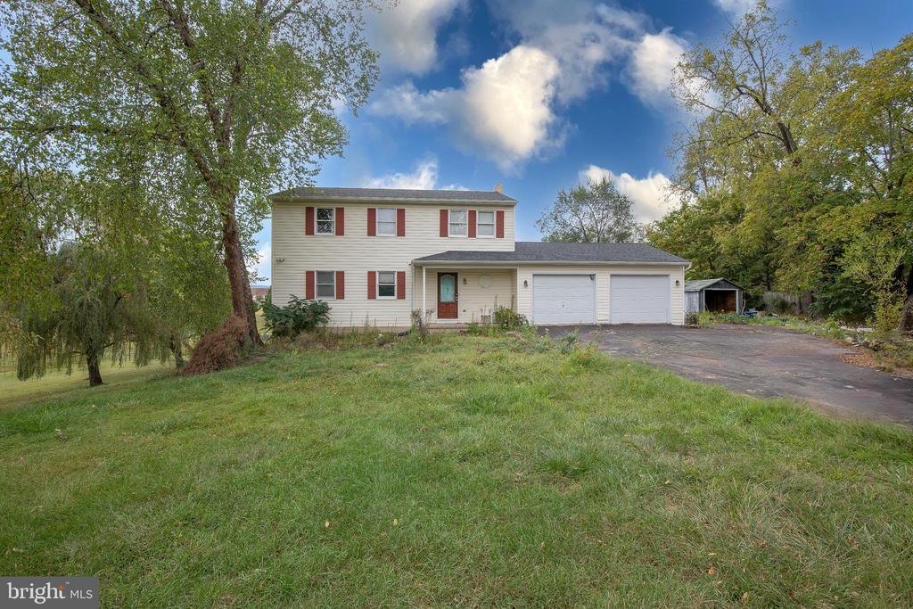 293 OAKS SCHOOL DRIVE