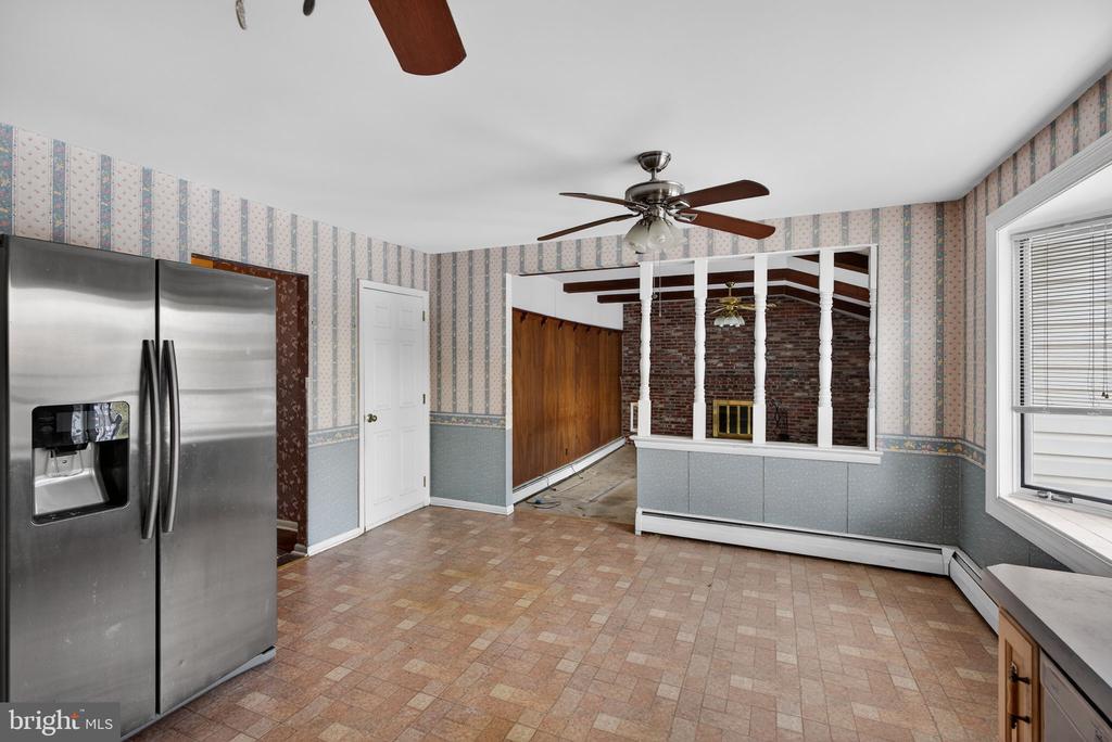 536 LEXINGTON LANE