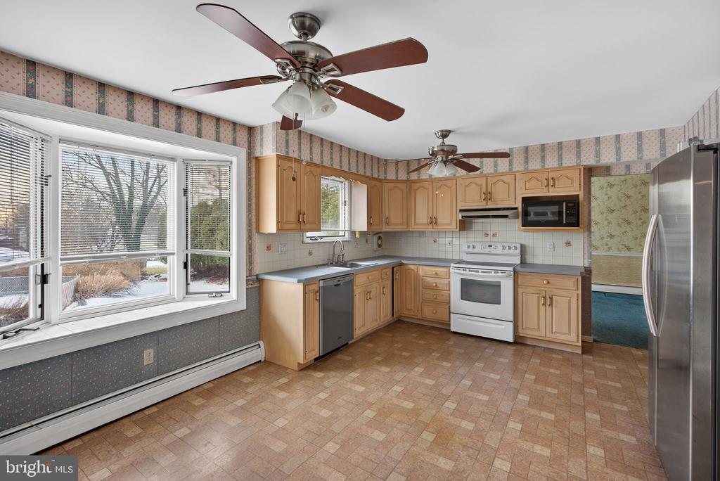 536 LEXINGTON LANE
