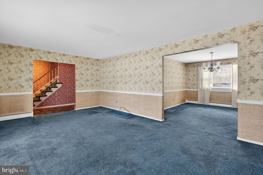 536 LEXINGTON LANE