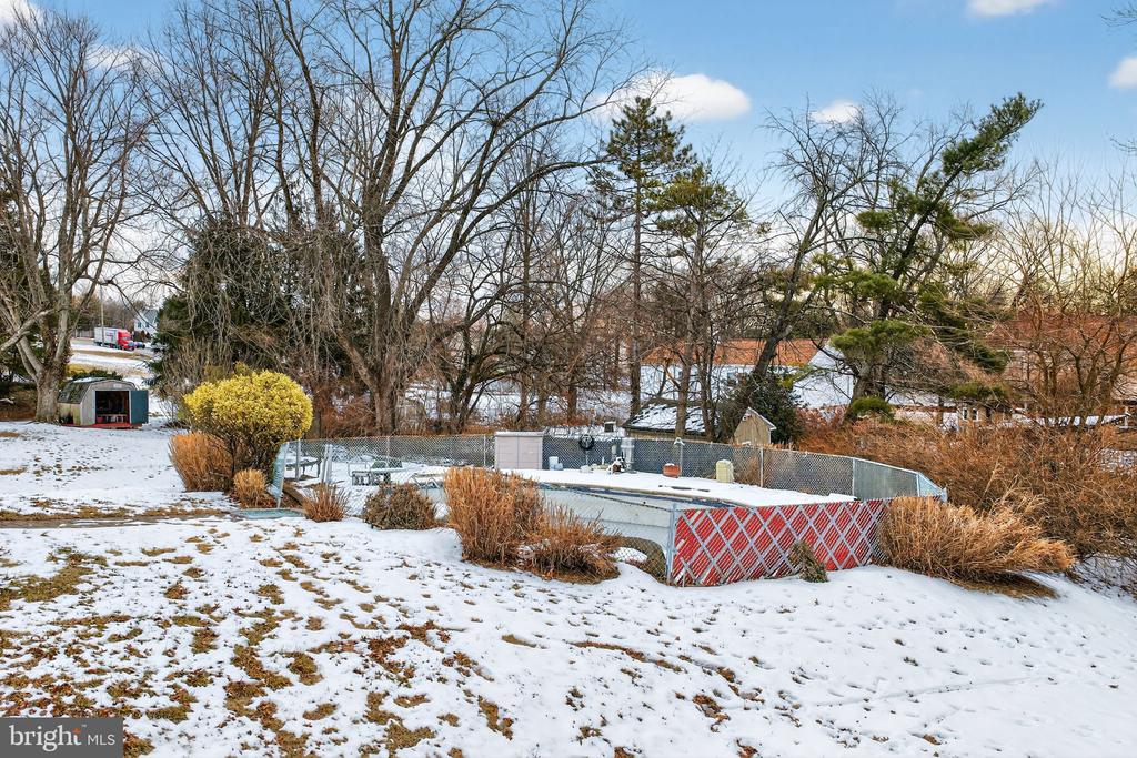 536 LEXINGTON LANE