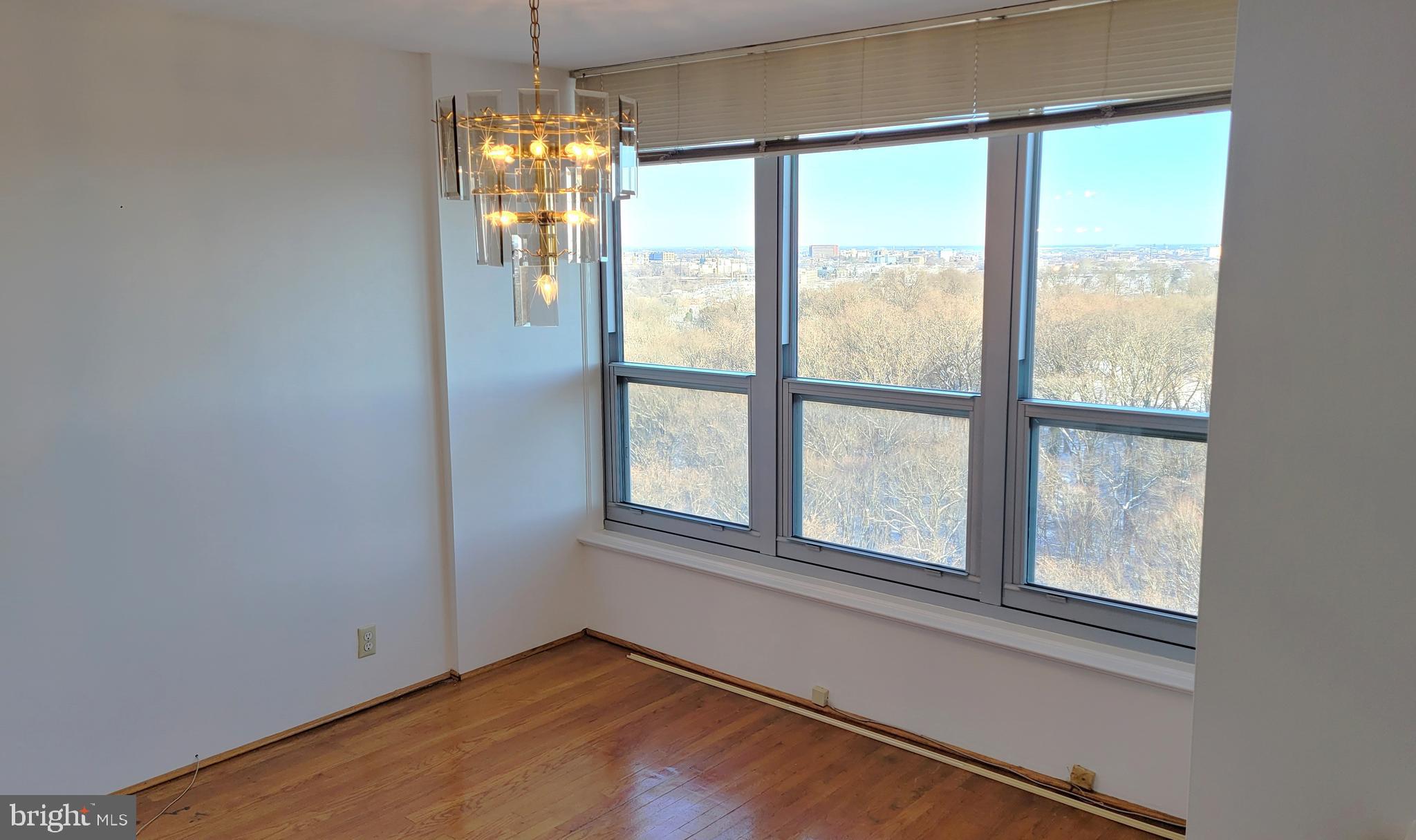 3600 CONSHOHOCKEN AVENUE 1806