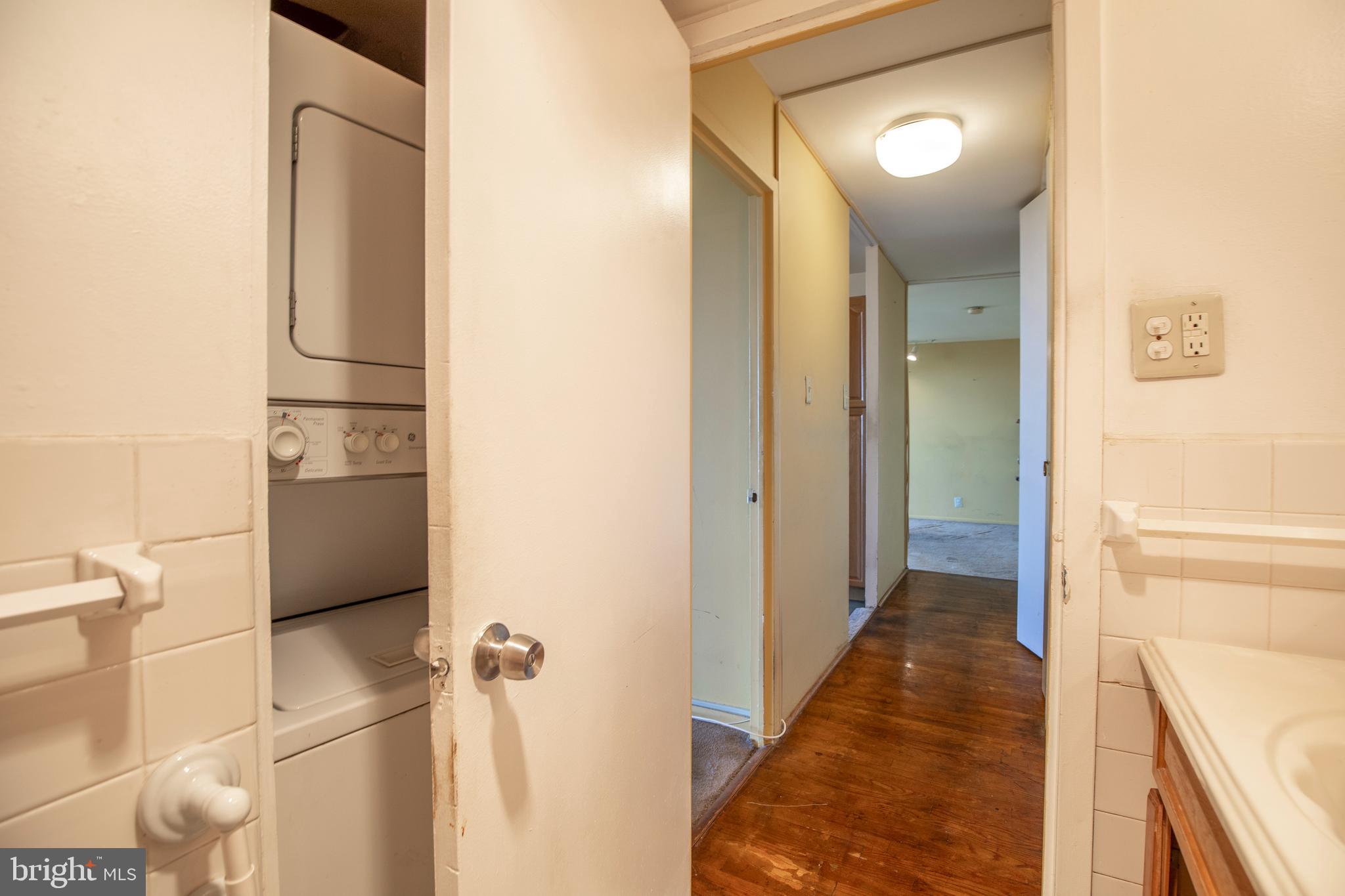 3600 CONSHOHOCKEN AVENUE 1806