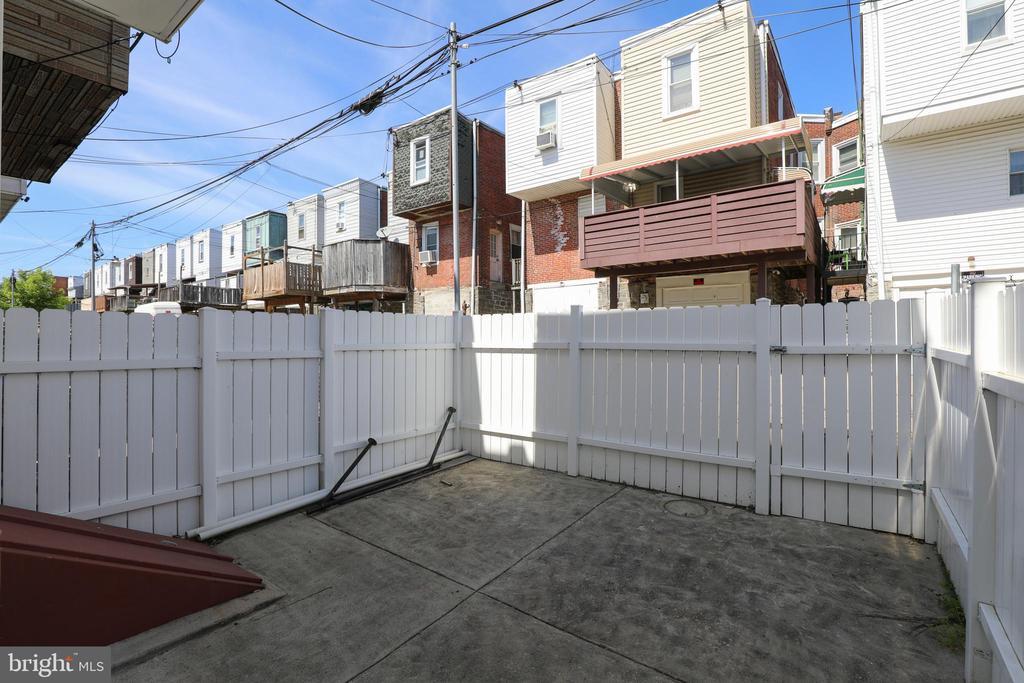 1209 MARLYN ROAD