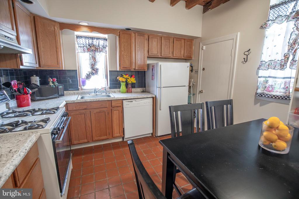 1209 MARLYN ROAD