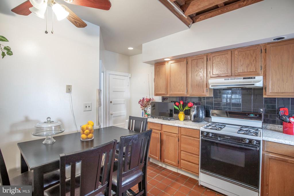 1209 MARLYN ROAD