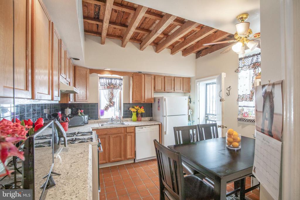 1209 MARLYN ROAD