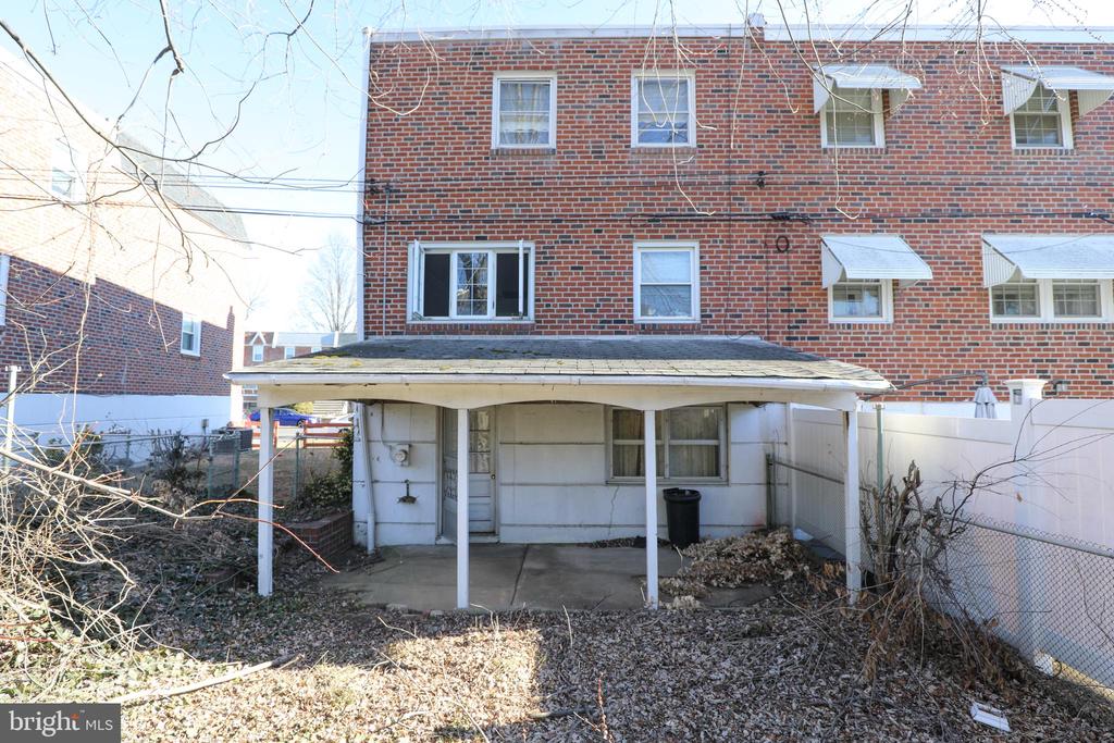 4374 DEERPATH LANE