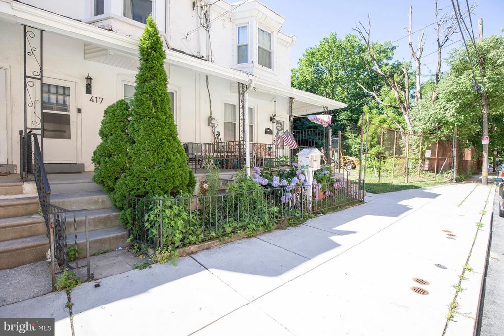 417 KRAMS AVENUE