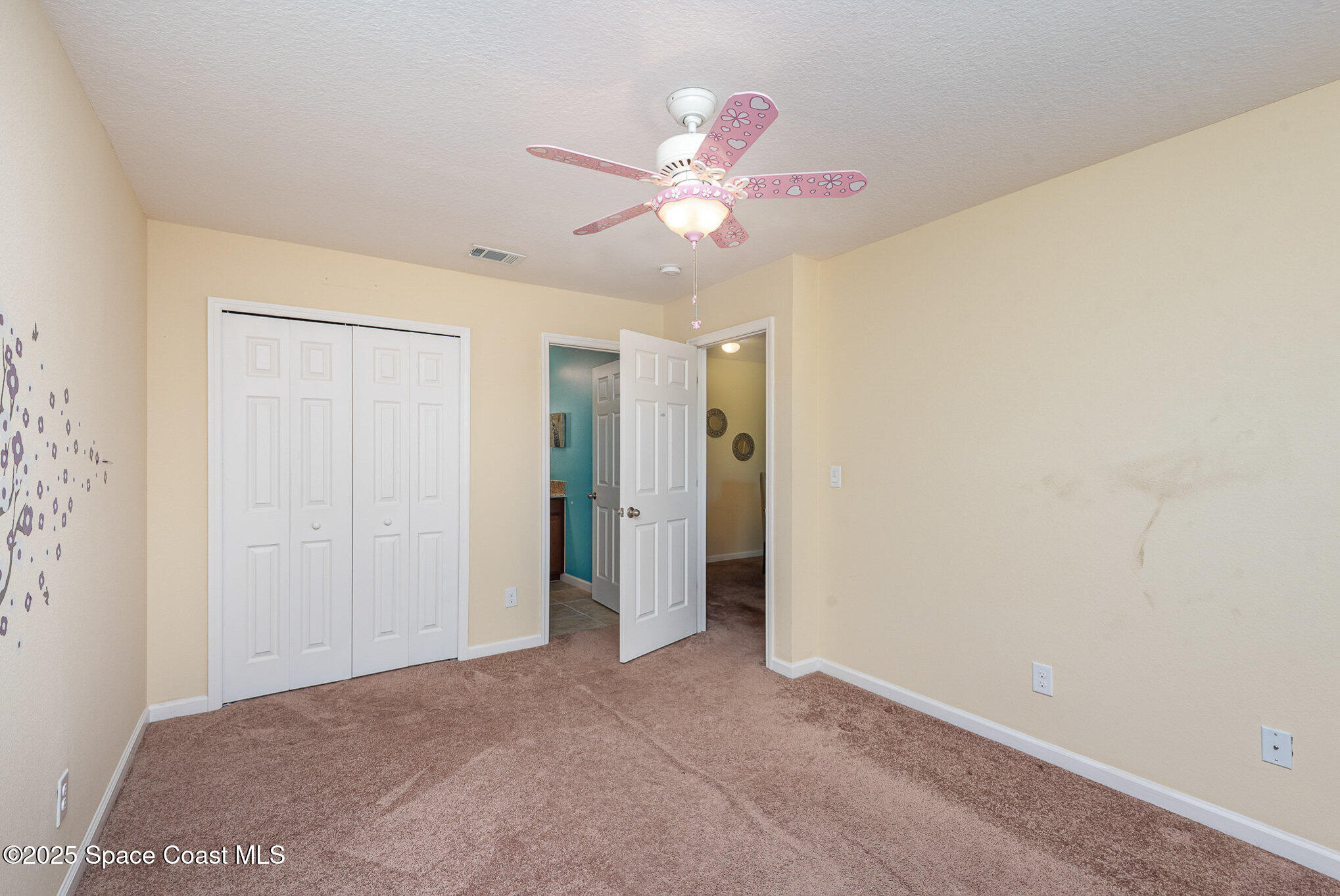 2505 Revolution Street, 105