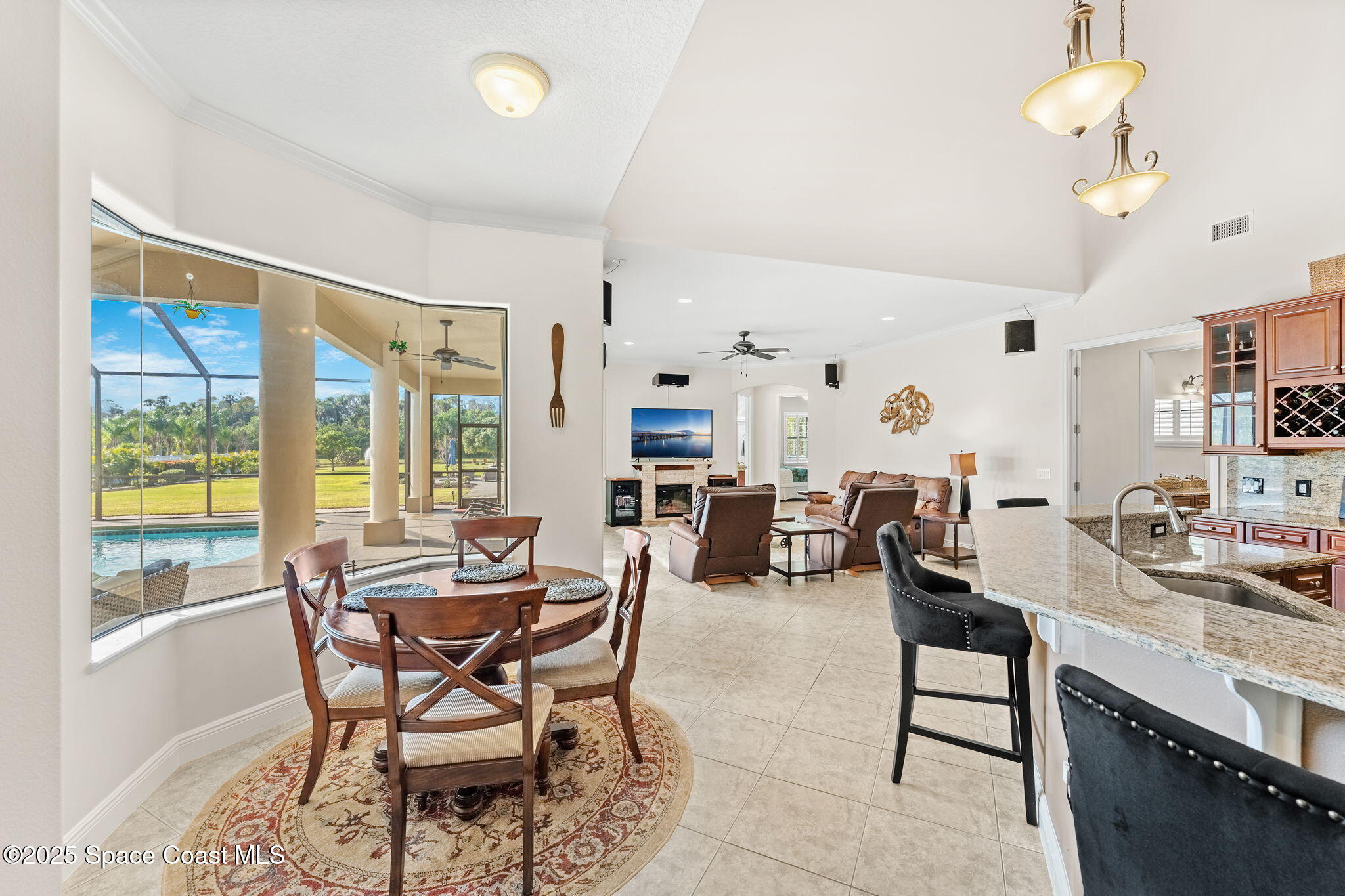 4022 Tradewinds Trail