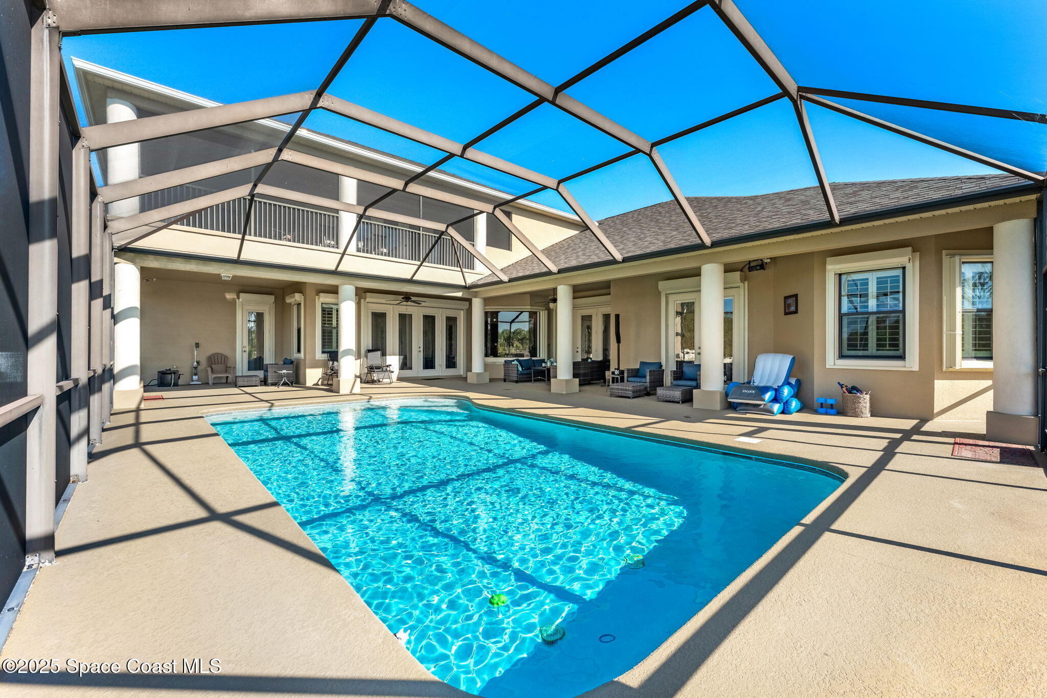 4022 Tradewinds Trail