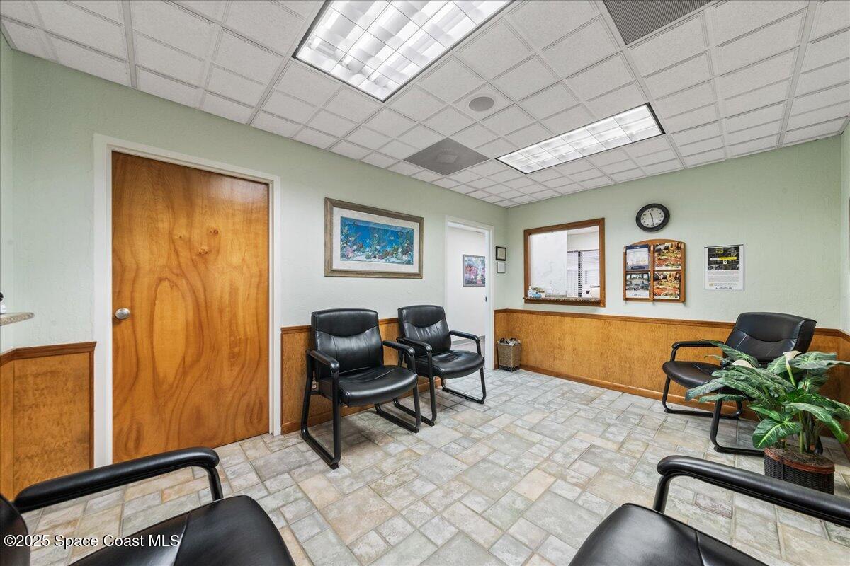 1395 N Courtenay Parkway, 205