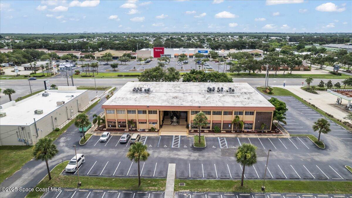 1395 N Courtenay Parkway, 205