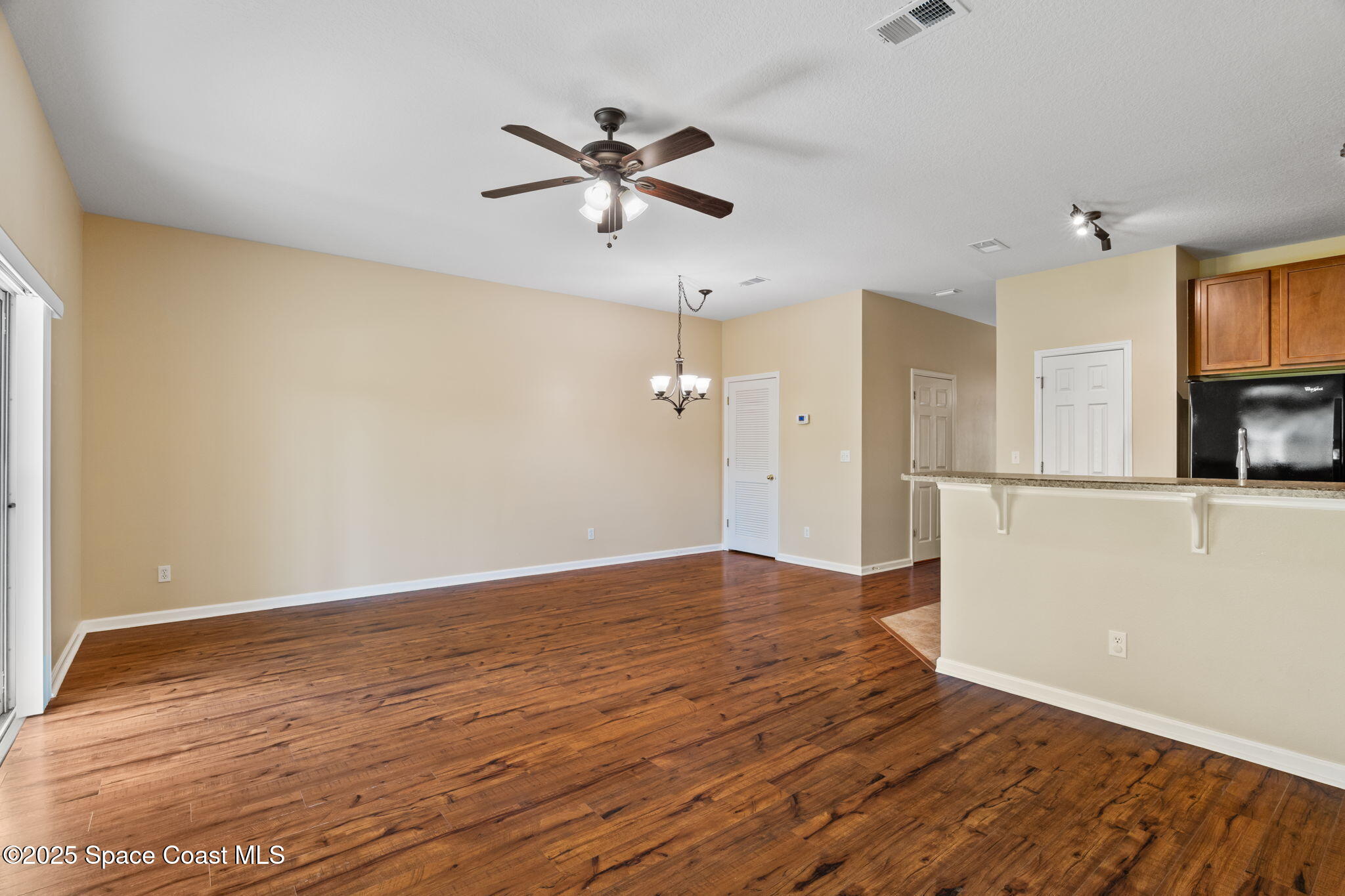 2775 Revolution Street, 104