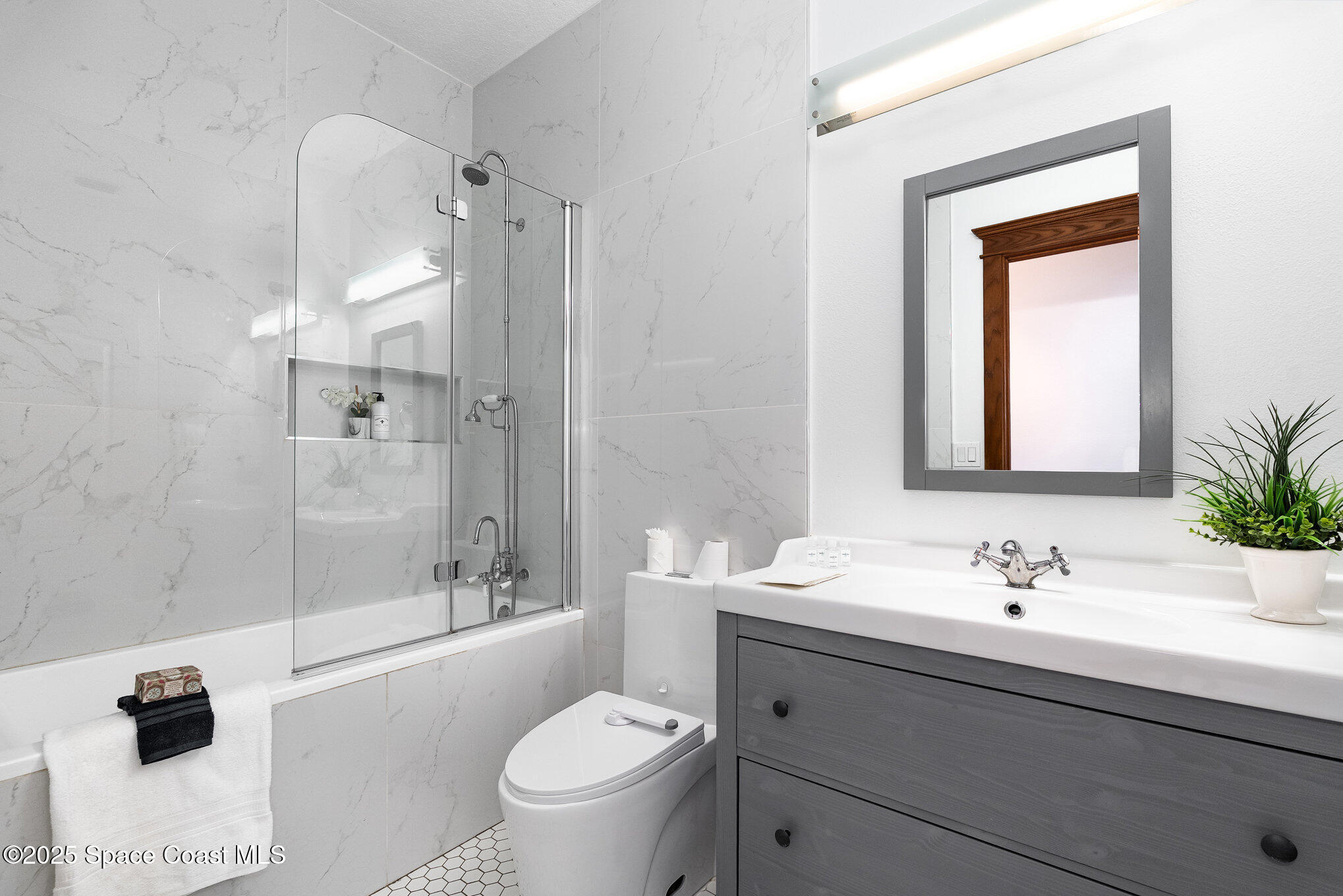 1140 Dusk View Drive