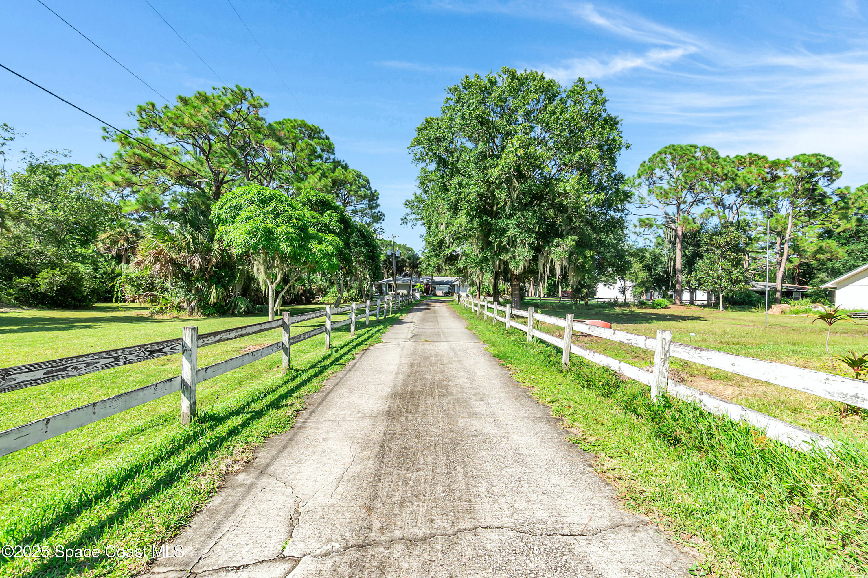 510 Chase Hammock Road