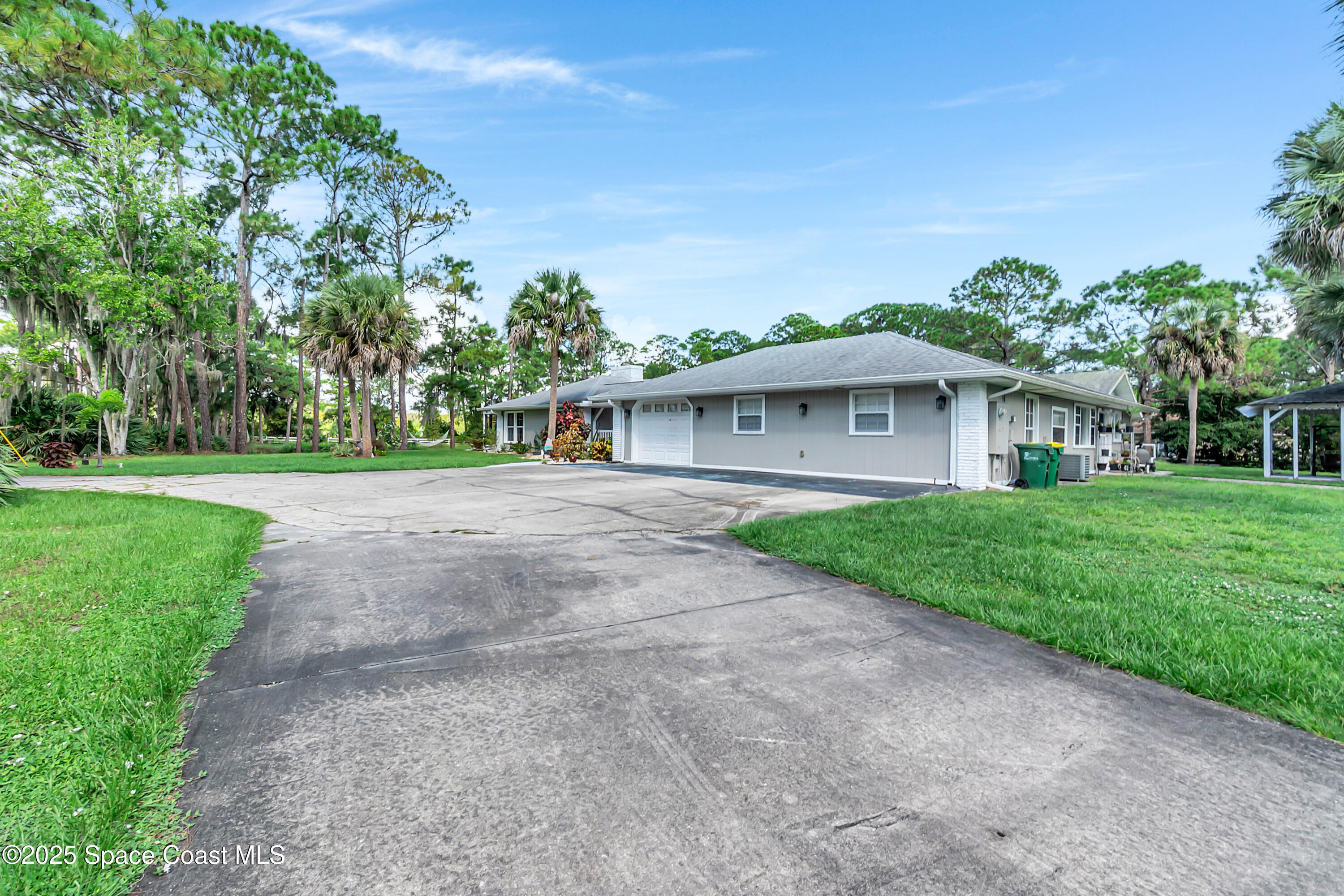 510 Chase Hammock Road