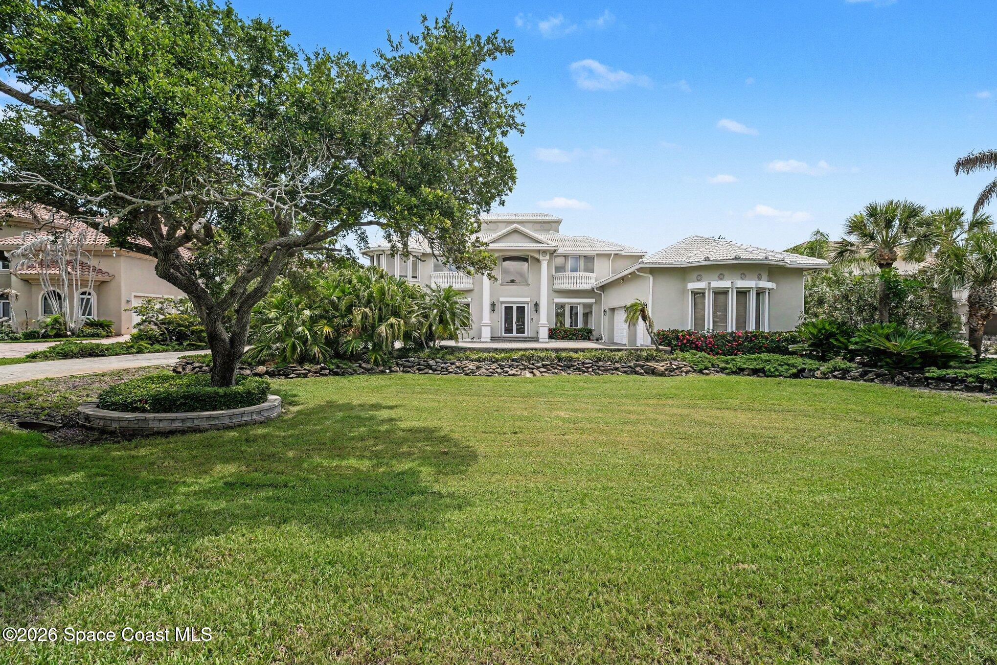 120 Lansing Island Drive