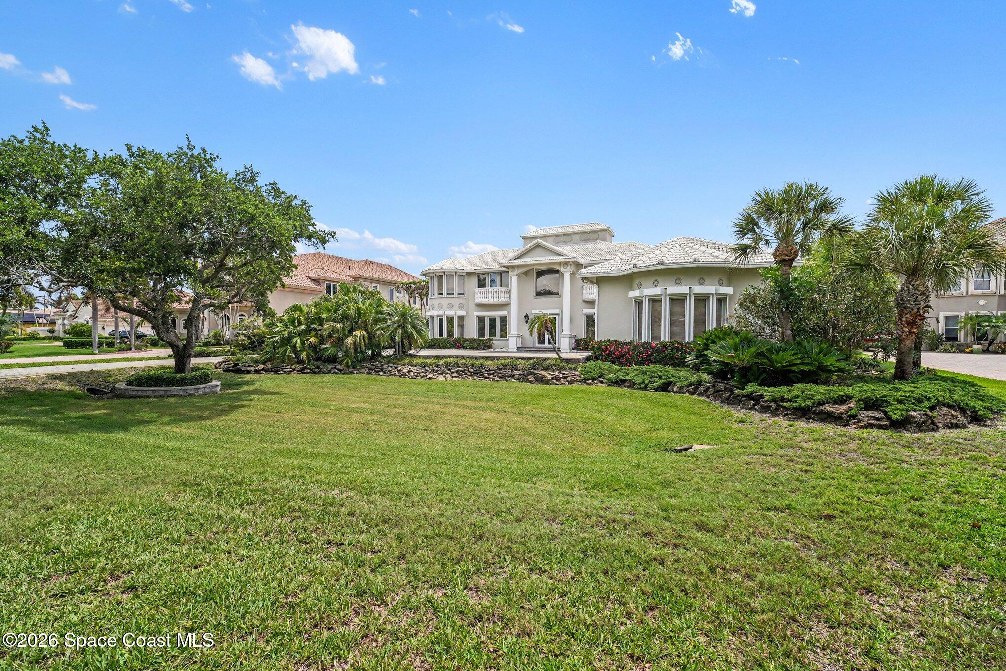 120 Lansing Island Drive