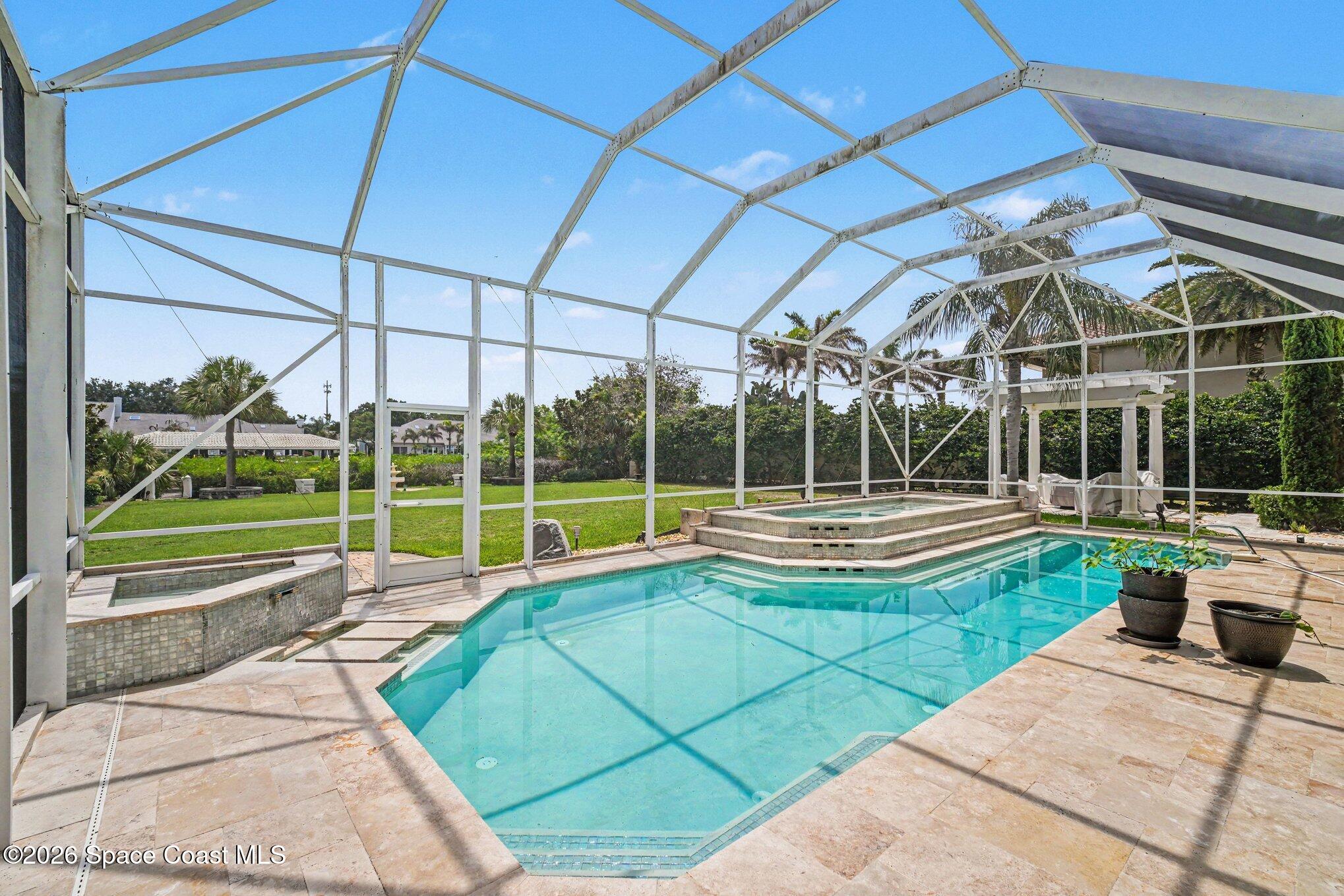 120 Lansing Island Drive