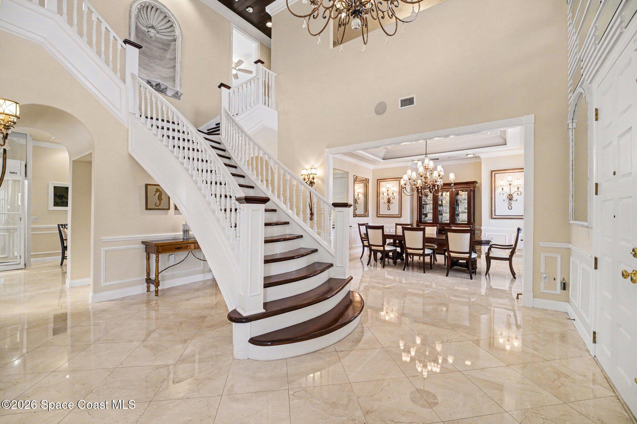 120 Lansing Island Drive