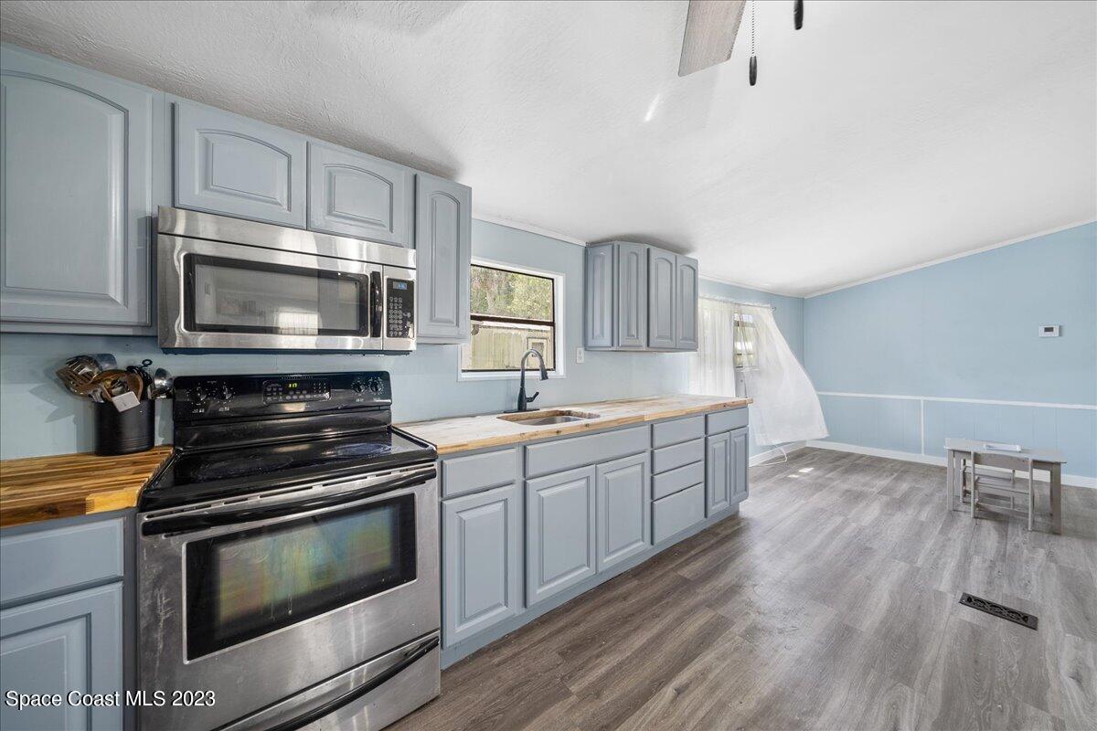 4818 Lake Superior Drive