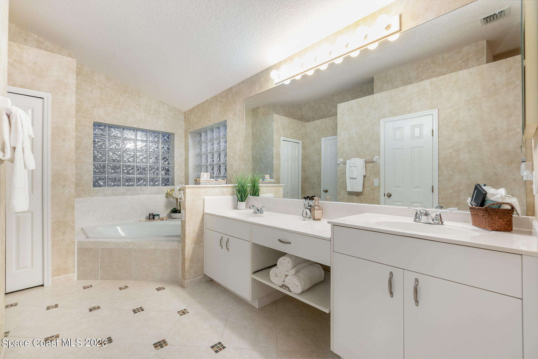 2708 Whistler Street