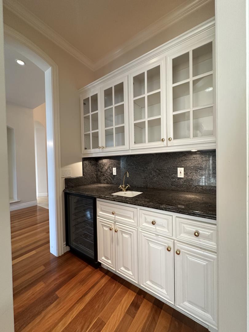54 View ST