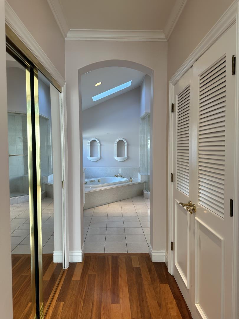 54 View ST
