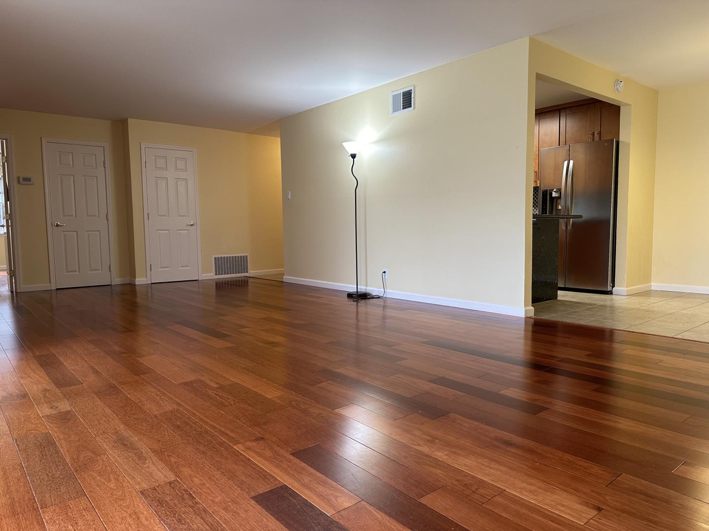 1934 Foxworthy AVE