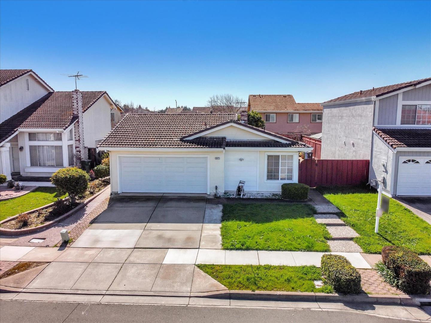 33872 Capulet CIR