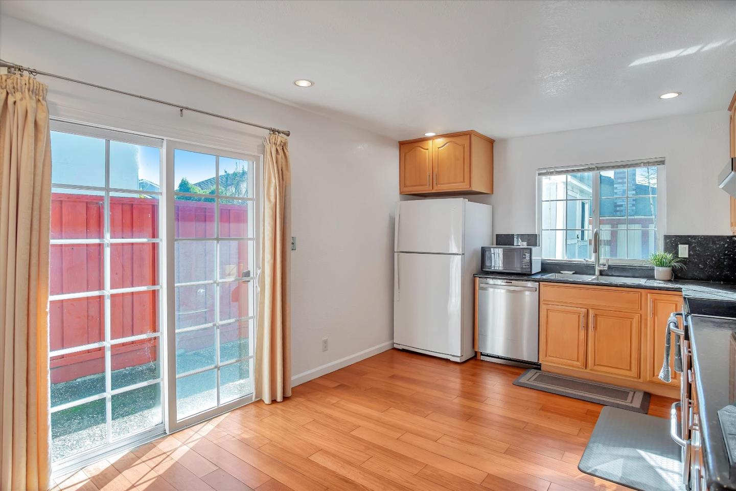 33872 Capulet CIR