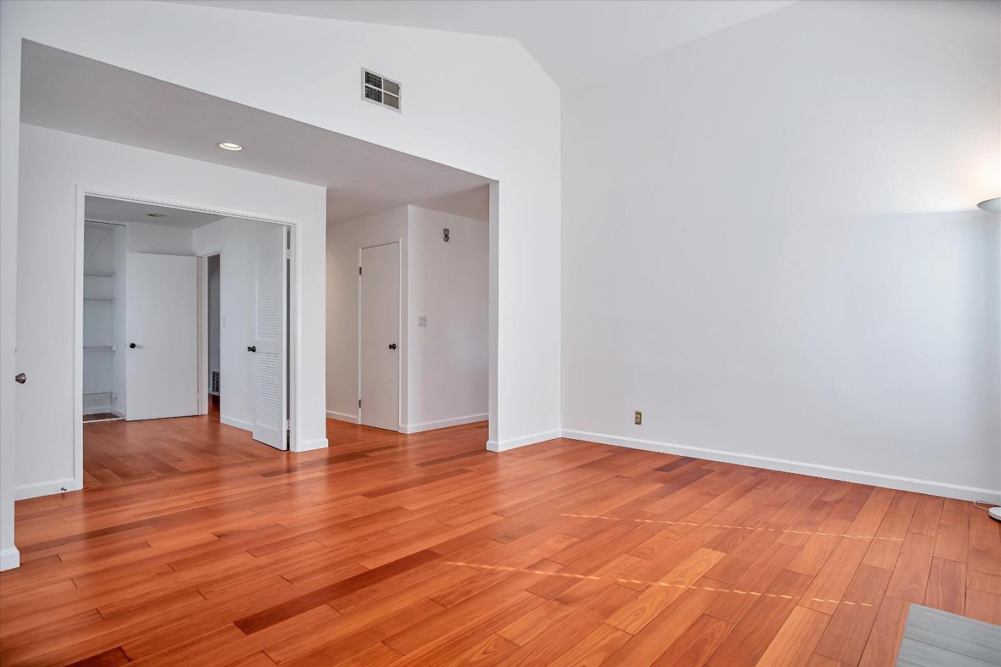 33872 Capulet CIR
