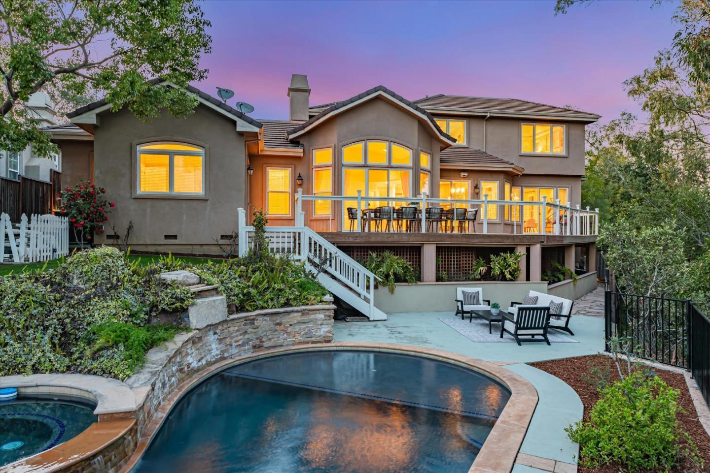 10108 Crescent Court