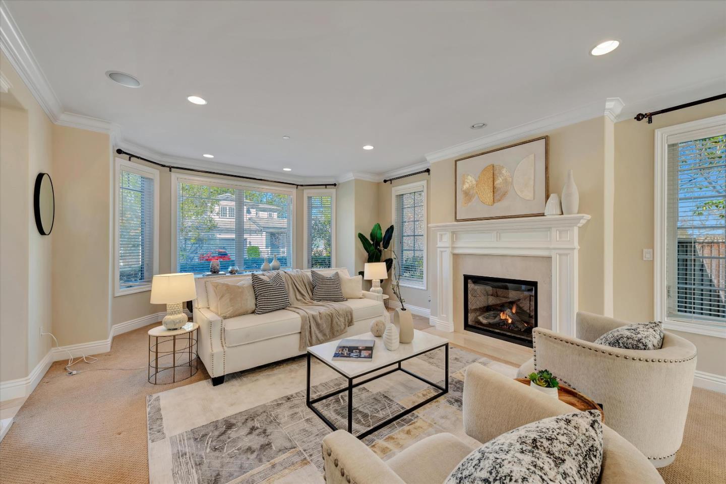 10108 Crescent Court