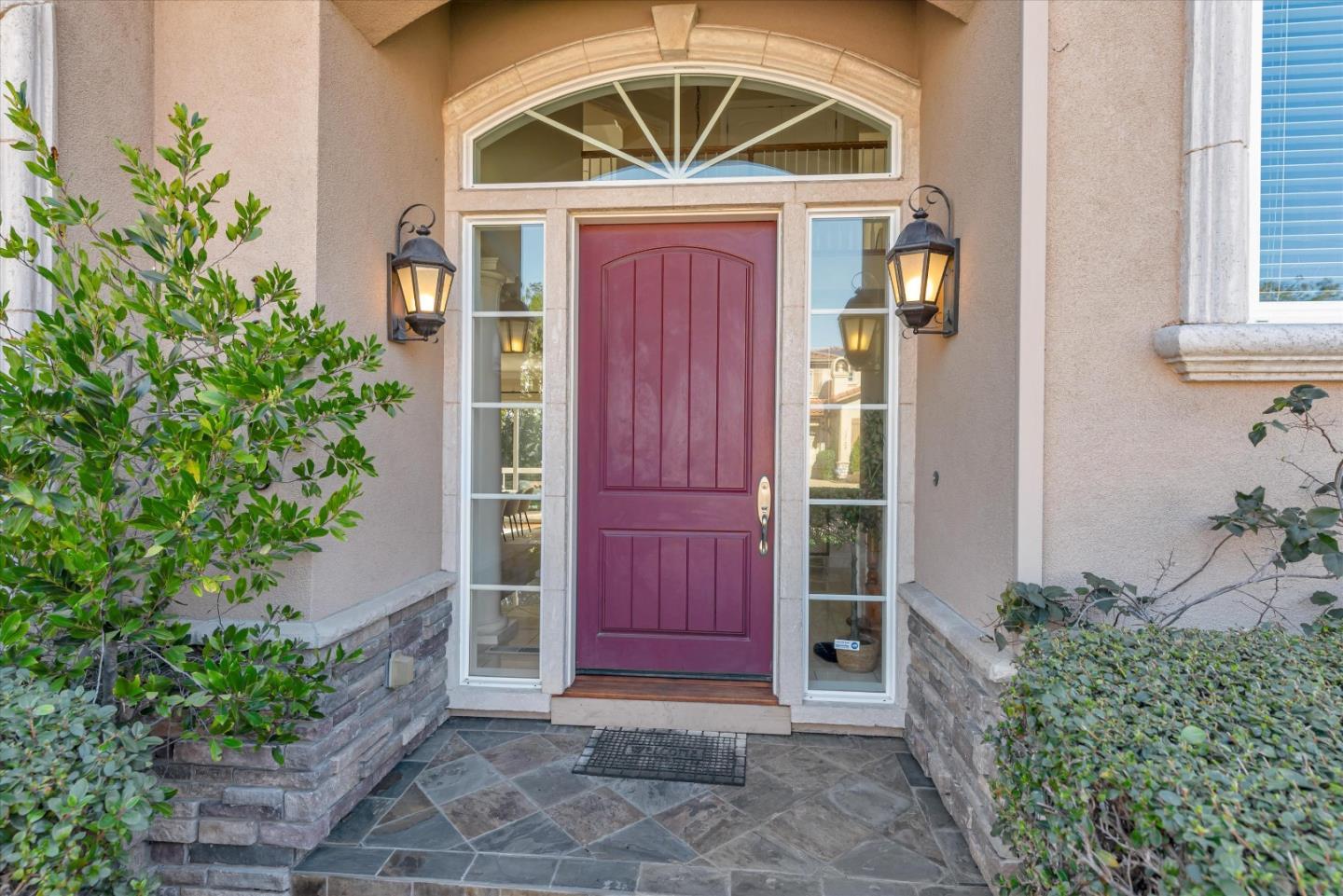 10108 Crescent Court