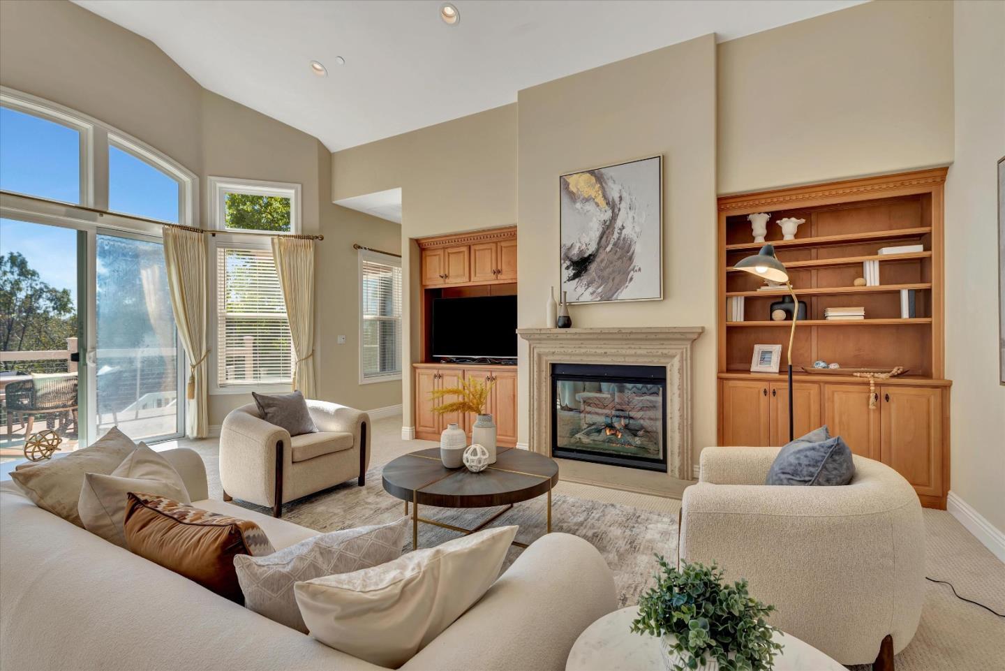 10108 Crescent Court