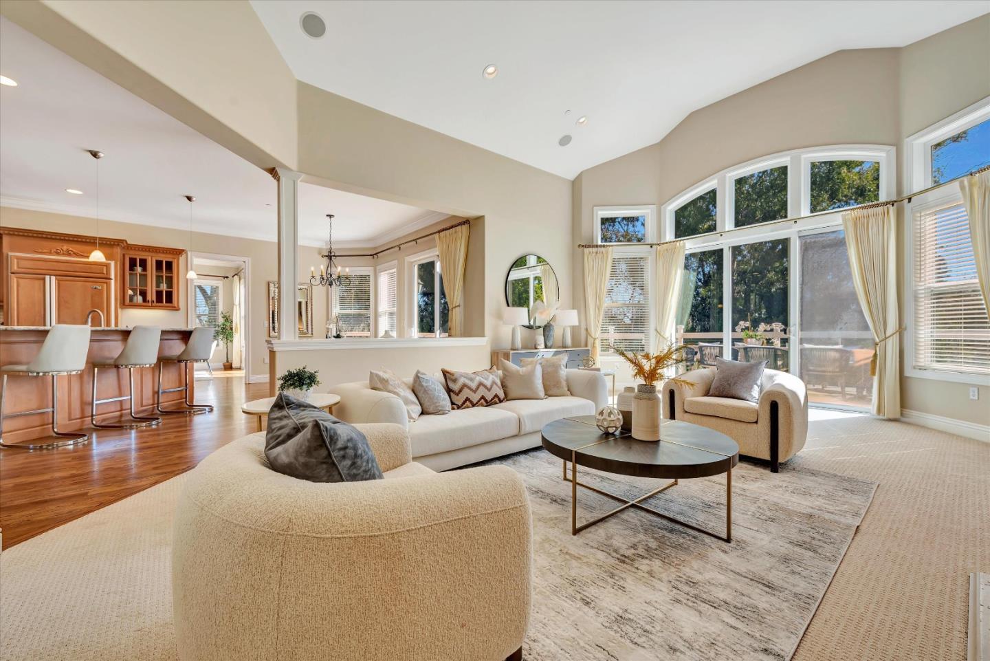 10108 Crescent Court