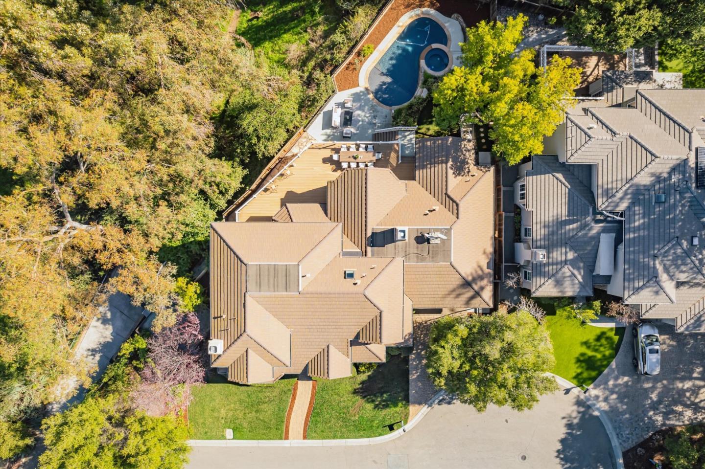 10108 Crescent Court