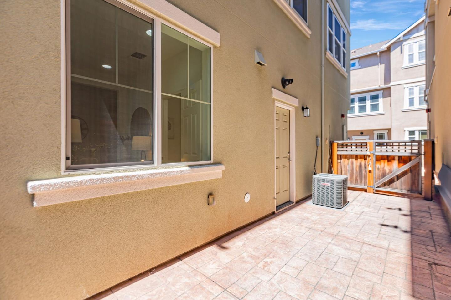 2973 Pescadero Terrace