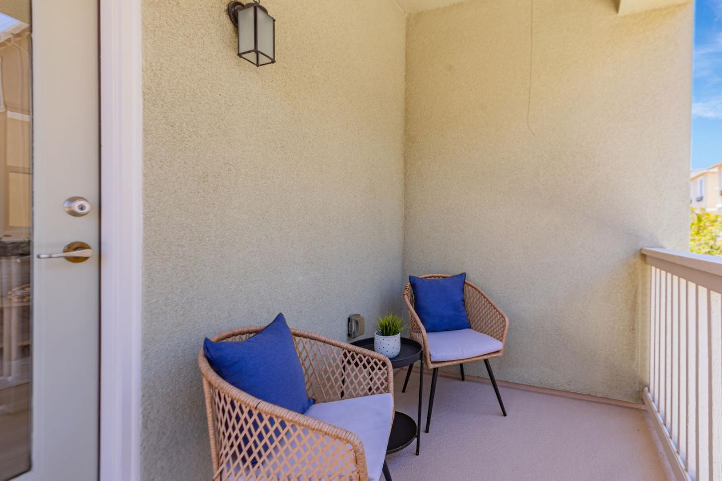 2973 Pescadero Terrace