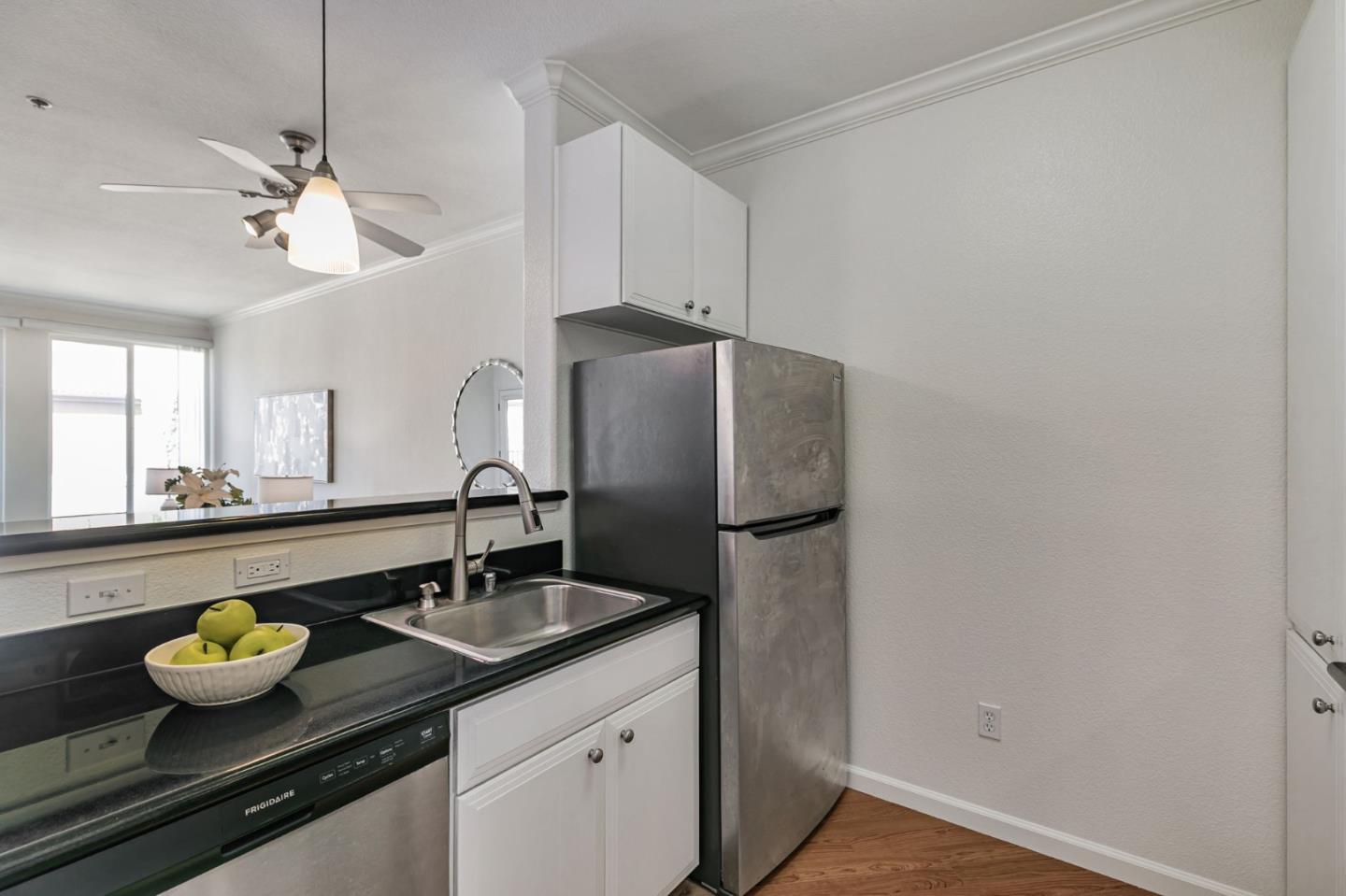 801 South Winchester Boulevard 2401
