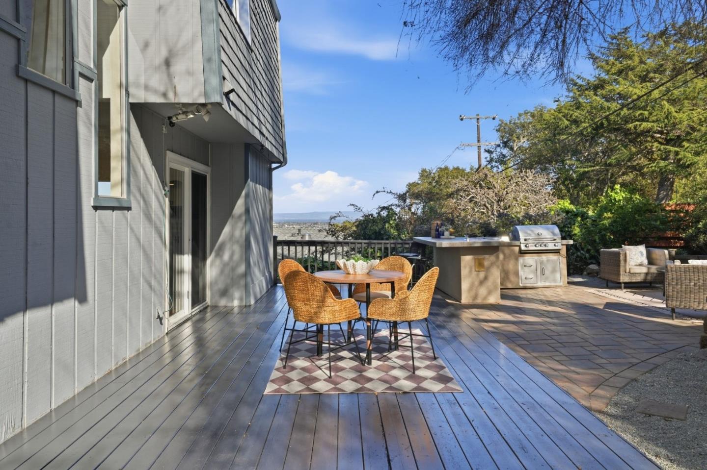 347 Rolling Hills Avenue