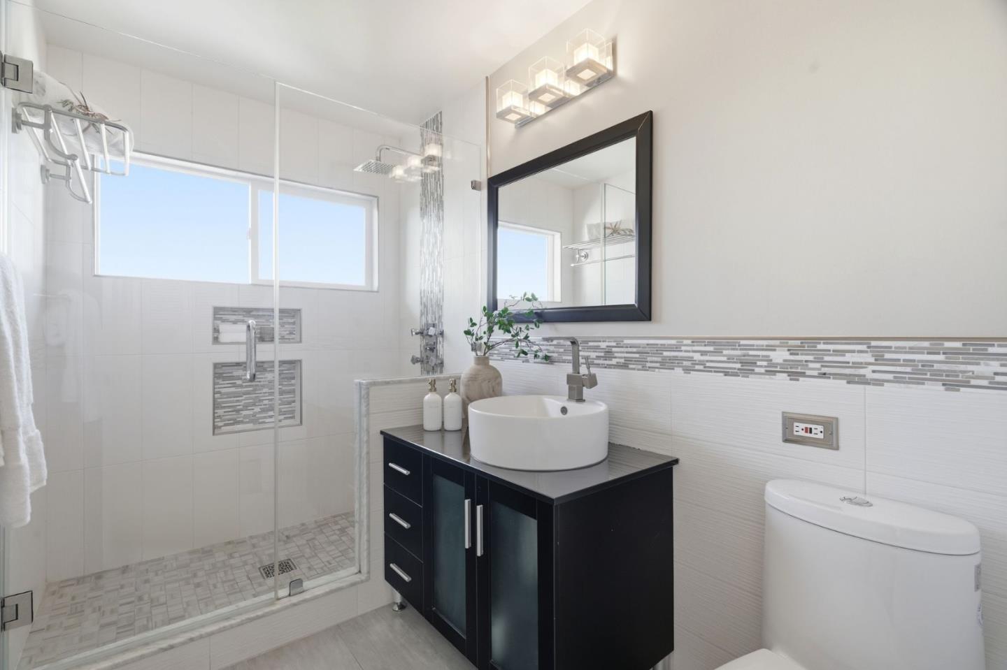 347 Rolling Hills Avenue