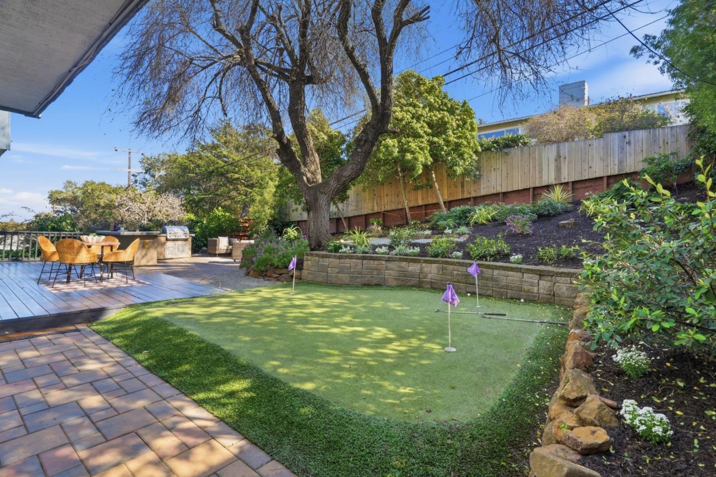 347 Rolling Hills Avenue