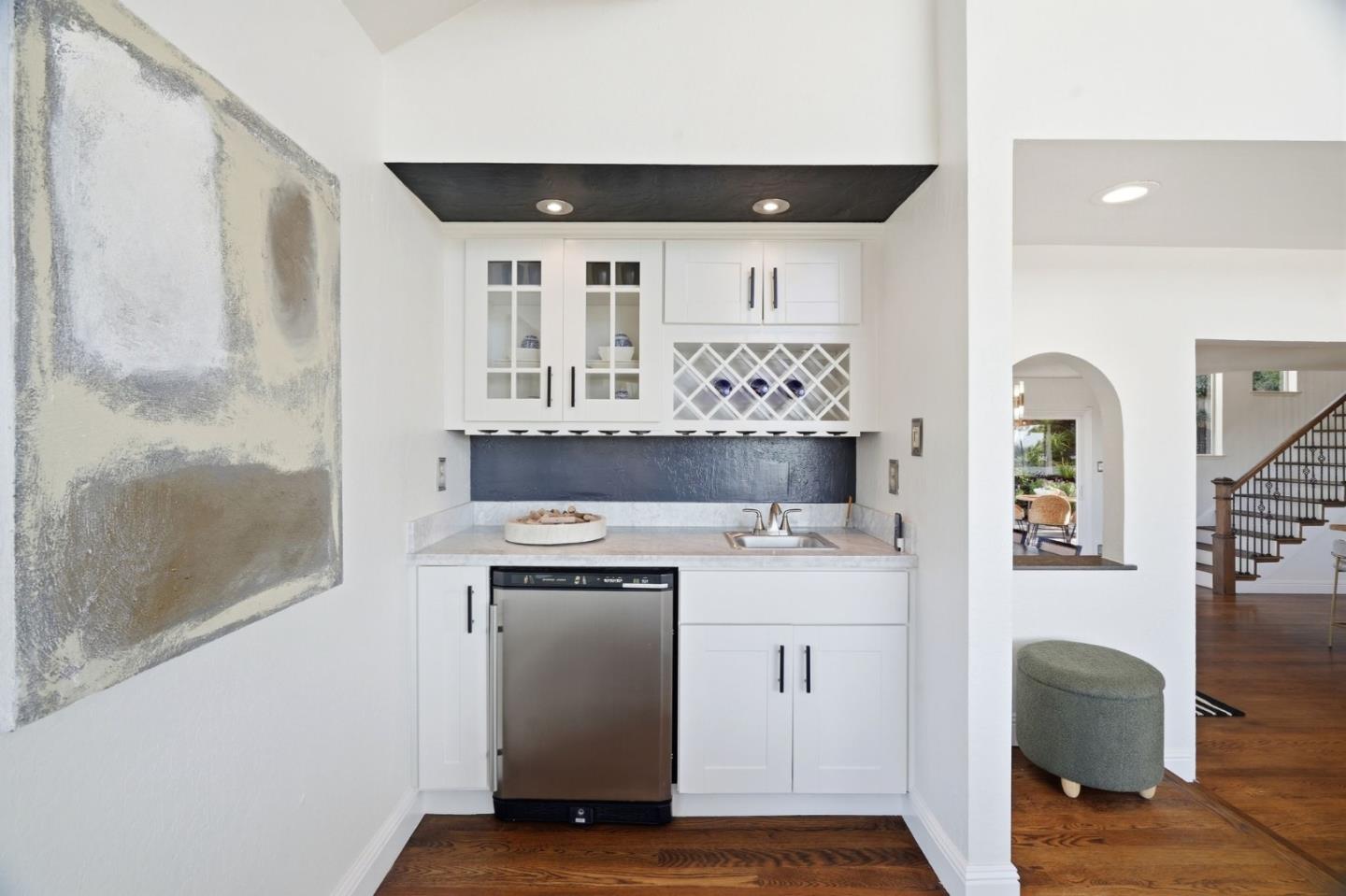 347 Rolling Hills Avenue