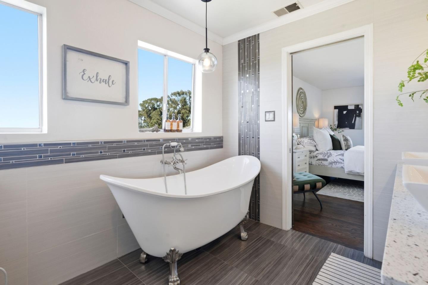 347 Rolling Hills Avenue