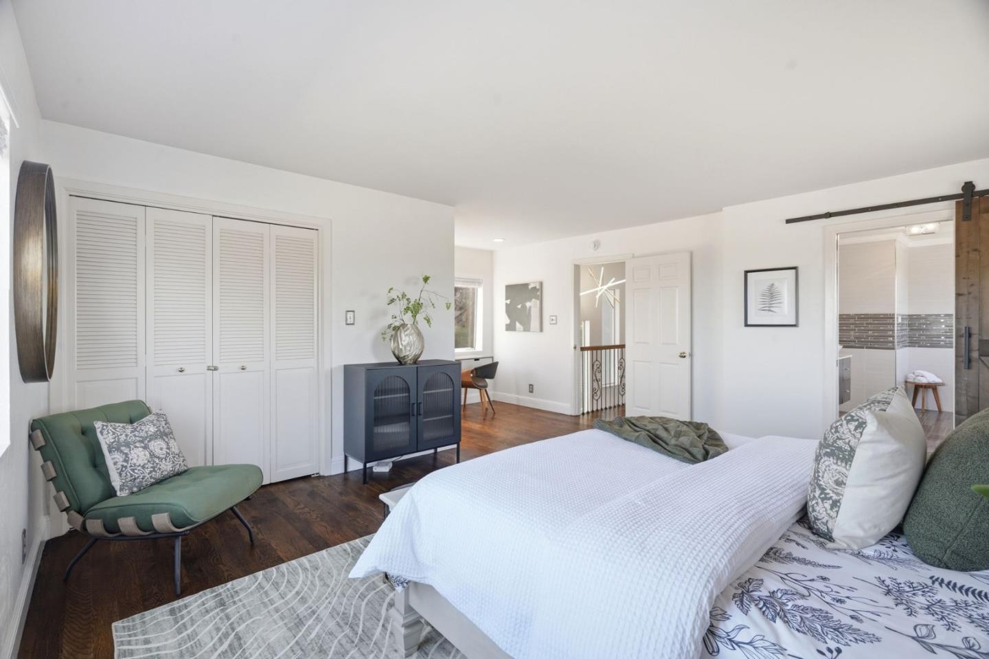 347 Rolling Hills Avenue